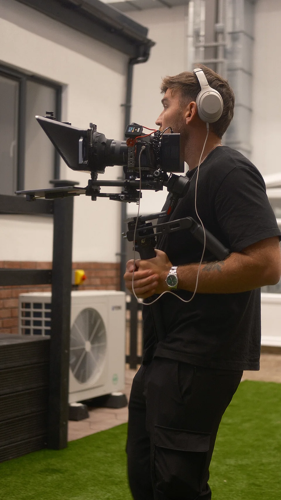 Capturing content on a videography shoot